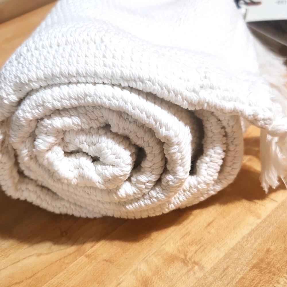 HEARTH&HAND TABLE RUNNER - Picture 8 of 11